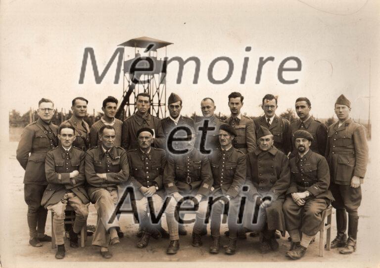 1940-09-Groupe-avec-S-Lt-Reignoux-01