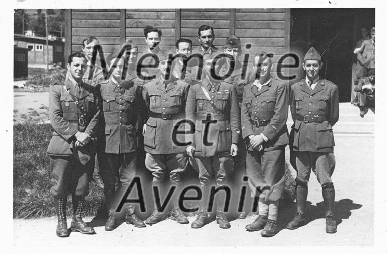 1940-09-XXIB-Groupe-officiers-02-R