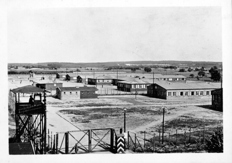 1940 Entrée du camp