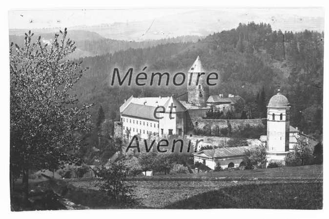 SD-VIIIH-Douchy-Chateau-R